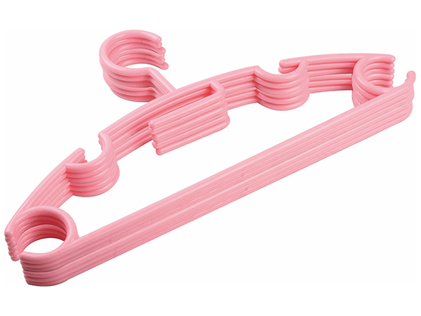 clips_and_hangers